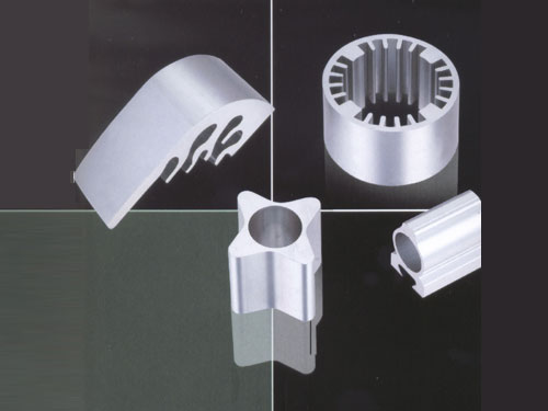 铝型材生产厂家说说工业特种铝型材有什么特点？