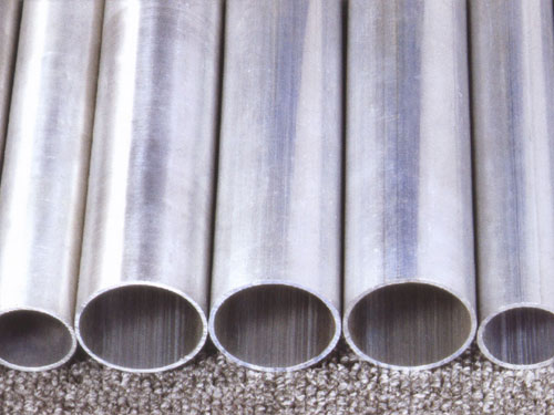 铝型材生产厂家浅谈铝型材圆管抛光过程中注意什么？